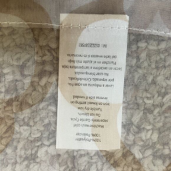 Set of 2 Mainstays Moroccan Lattice Sheer Panels 27.5" x 84" Tan White - Picture 4 of 4